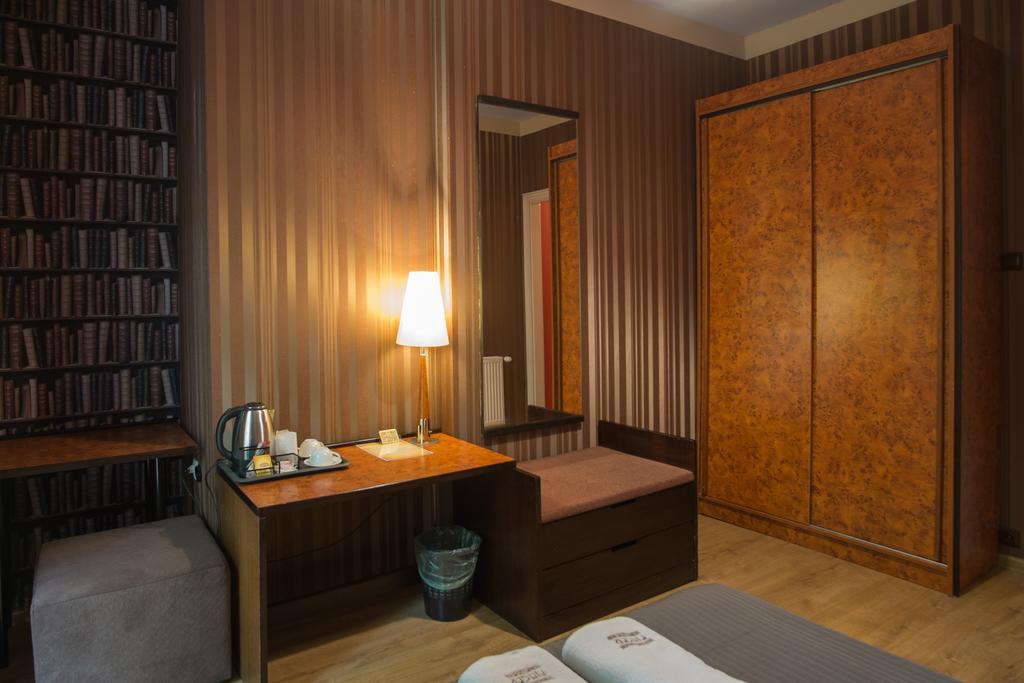 Finger Guest Rooms Kraków Exteriör bild